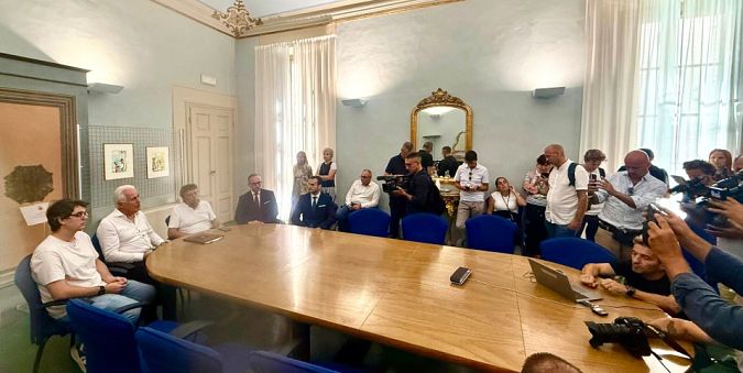 La firma del Protocollo con il presidente Giani