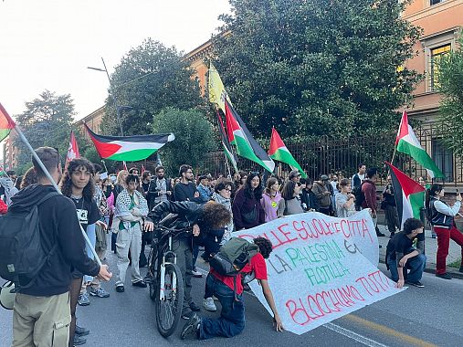 Il corteo a Pisa