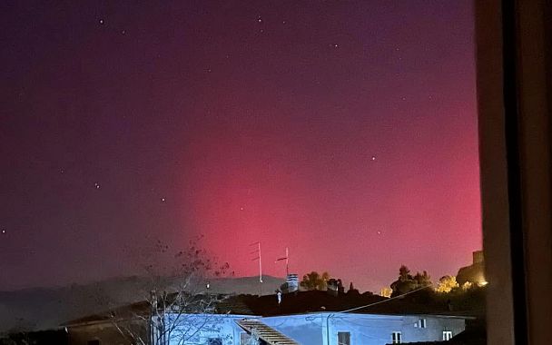 L'aurora boreale a Lucignano