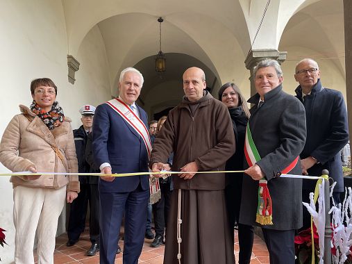 L'inaugurazione del presepe