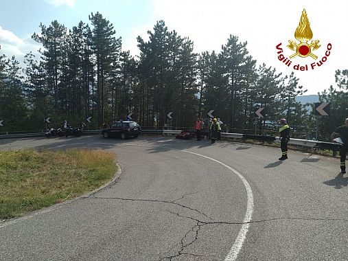 Il recupero del motociclista a San Godenzo 1