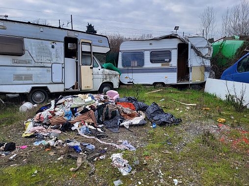 L'area sequestrata adibita a discarica