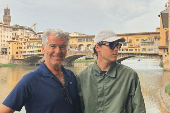 Pierce Brosnan e il figlio Paris a Firenze nel Giugno scorso