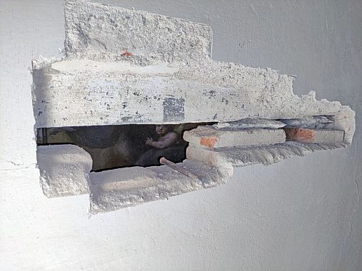 La nicchia da cui è affiorato l'altare