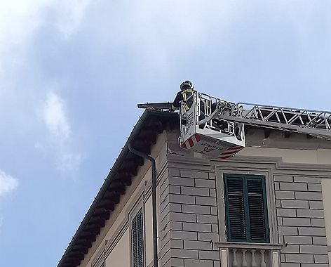 I vigili del fuoco a Marina di Pisa 1
