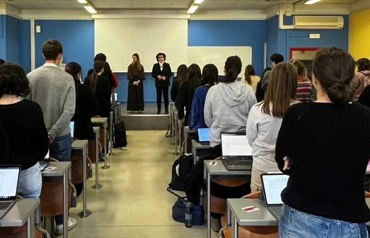 Il minuto di silenzio all'università di Firenze