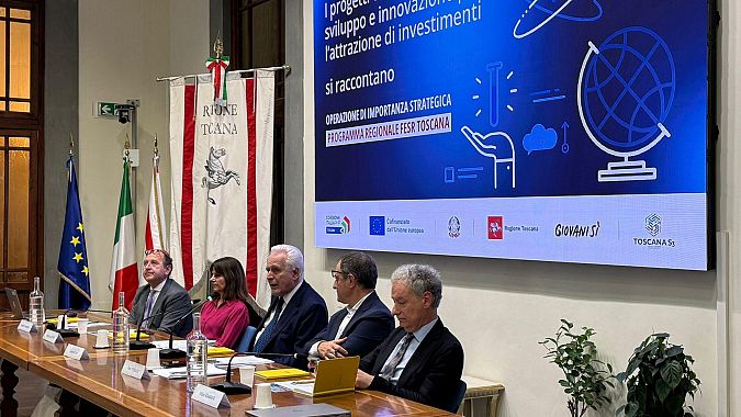 Il convegno, al centro il presidente Giani