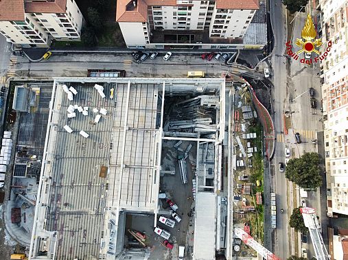 Il cantiere in cui è avvenuto il crollo