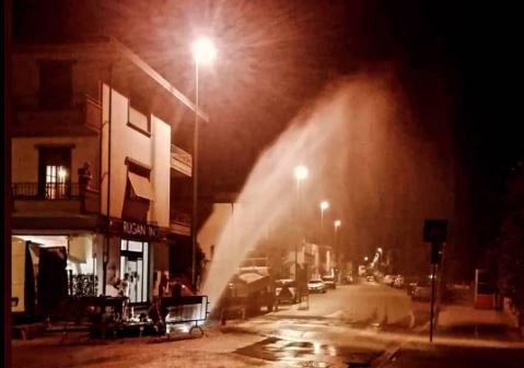 La perdita d'acqua a Pontedera