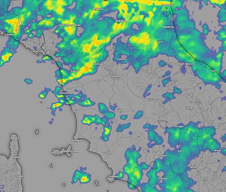 Le linee temporalesche alle 6,50 di stamani (Fonte: Lamma Meteo / Telegram)
