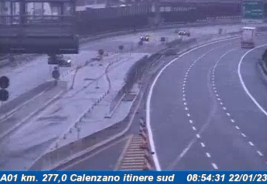 La neve sull'A1 all'altezza di Calenzano