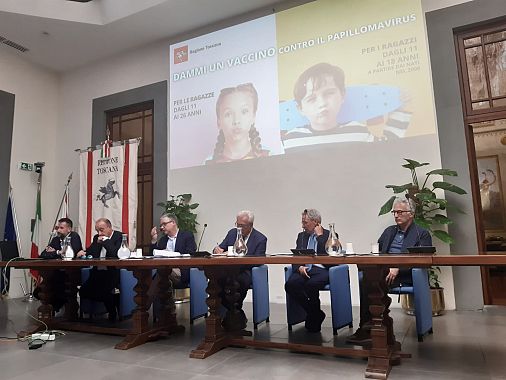 La presentazione delle giornate di vaccinazione straordinaria