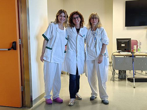 Le dottoresse e l'infermiera che hanno gestito l'attività