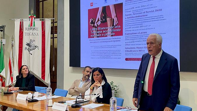 Il presidente Giani e l'assessora Nardini alla presentazione del Rapporto